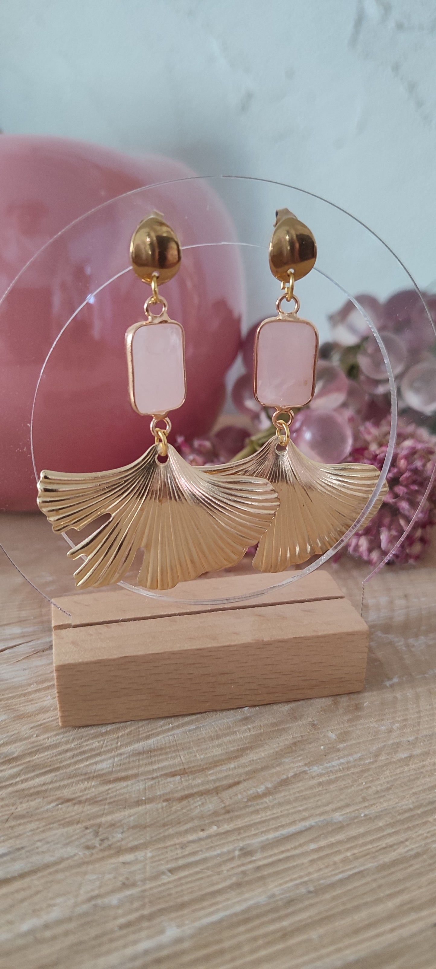 Boucles d'oreilles feuilles de Ginkgo et cristaux roses