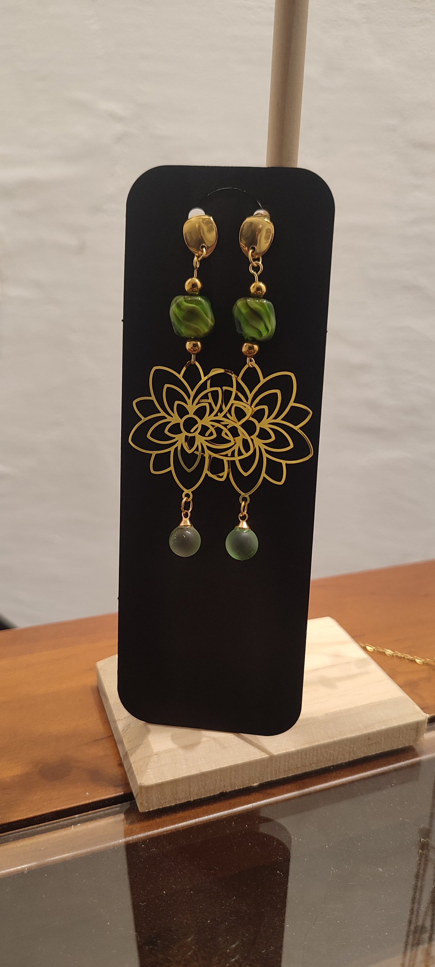 Boucles d'oreilles orientales vertes