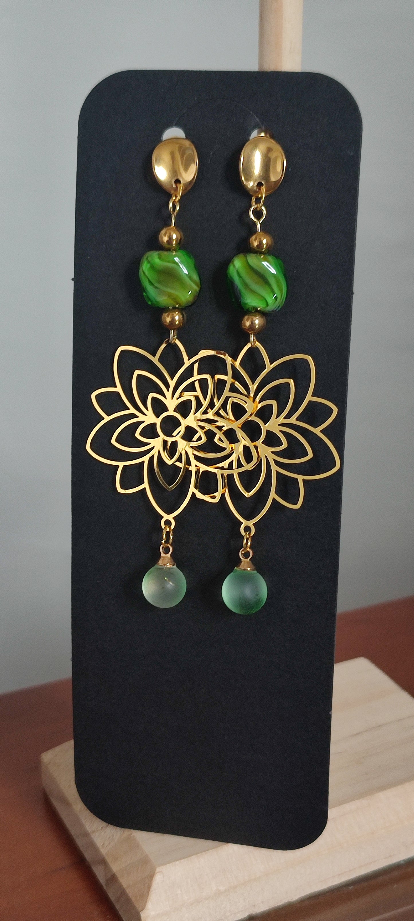 Boucles d'oreilles orientales vertes